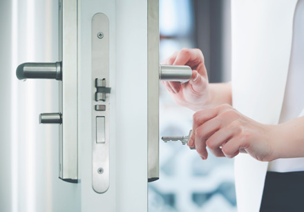 emergency locksmith services